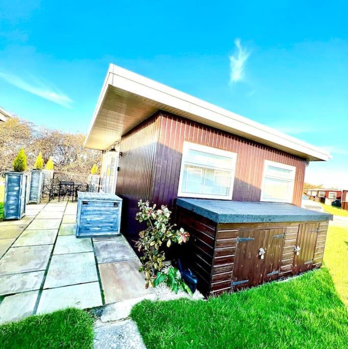 Villa 50 Toledo, Selsey Country Club Exterior foto