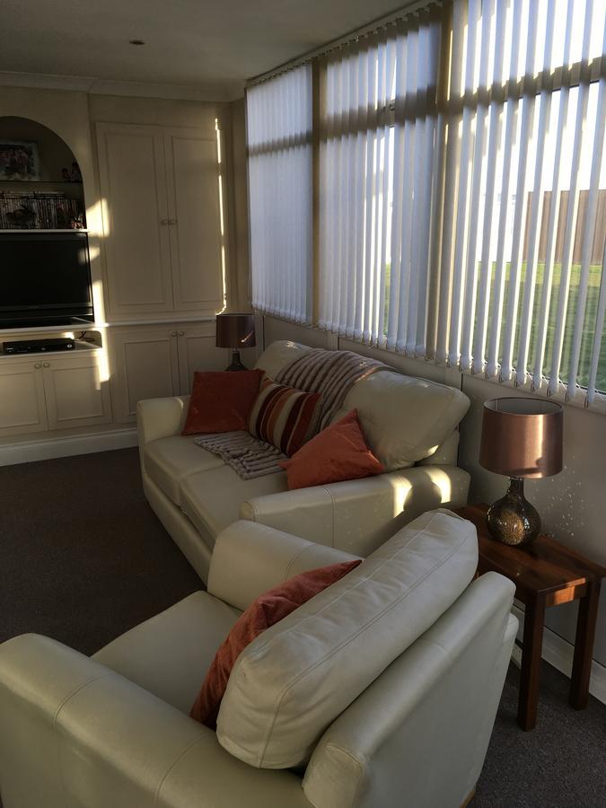 Villa 50 Toledo, Selsey Country Club Exterior foto